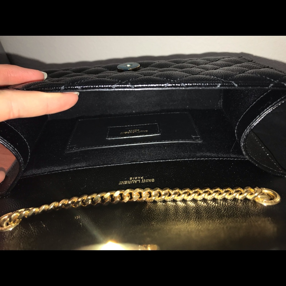 ✨SOLD✨2019 Saint Laurent Small Monogramme Envelope - Picture 6 of 8